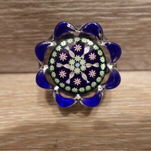 Perthshire Pressed Scallops Millefiori Paperweight PP170 Six Radial Twist Small